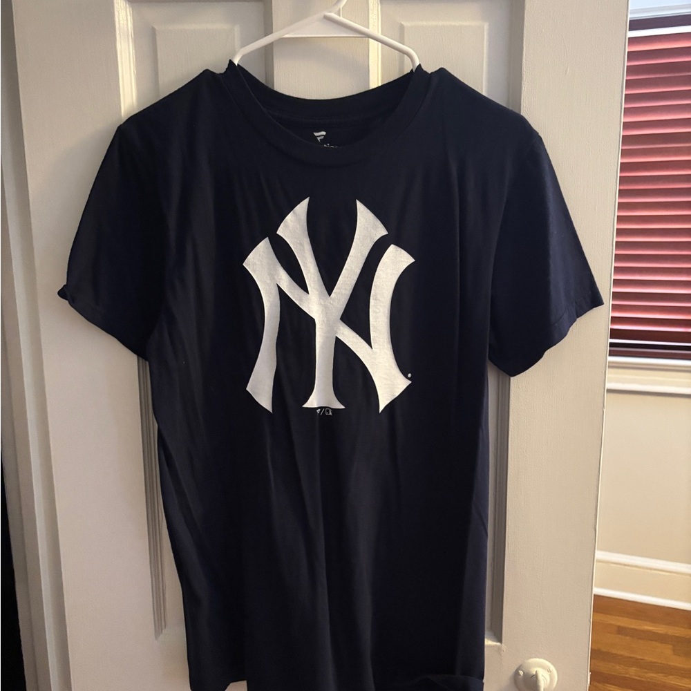 Fanatics Yankees Volpe Dark Blue Tee with White Lettering